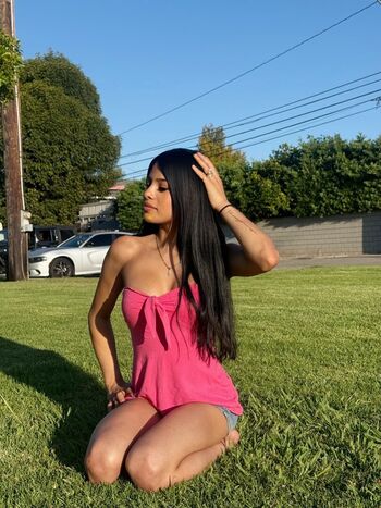Full leaked Stqr liz private onlyfans photo