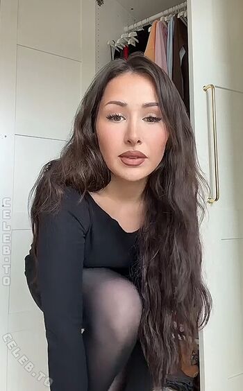 🔥 Aanyskh leaked private photo uncensored full