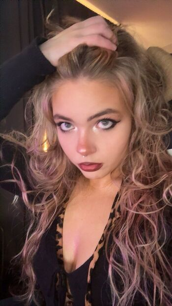 🔥 Aiiygatorz page leaked private photo uncensored full
