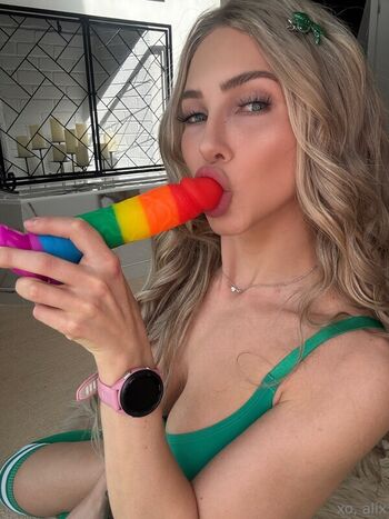 🔥 Alix lynx page leaked private photo uncensored full