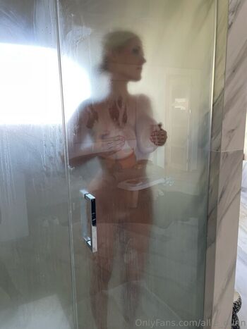 🔥 Allie dunn  page leaked private photo uncensored full