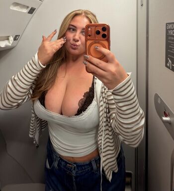 🔥 Alyssaholmes page leaked private photo uncensored full