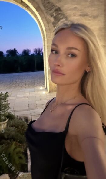 Full leaked Annaauroraegger page private onlyfans photo
