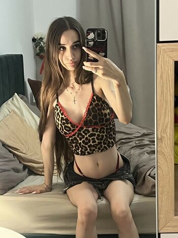 🔥 Anniemalfarm leaked private photo uncensored full