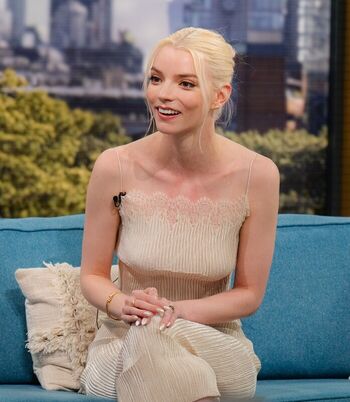 🔥 Anya taylor joy  page leaked private photo uncensored full