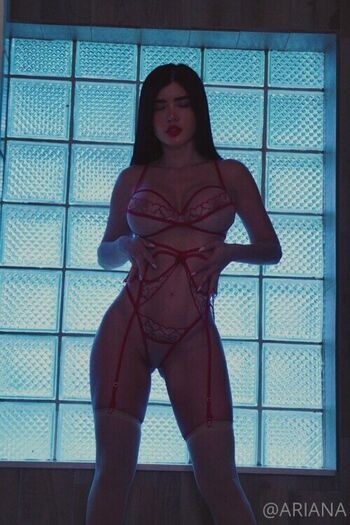 Full leaked Ariana private onlyfans photo