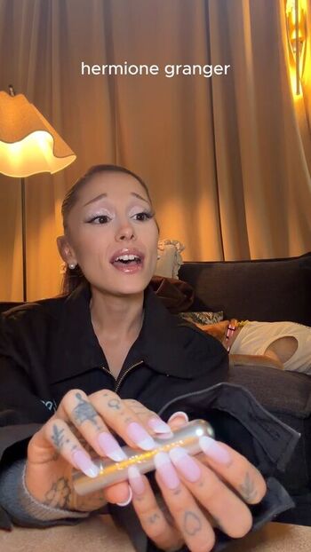 🔥 Ariana grande leaked private photo uncensored full