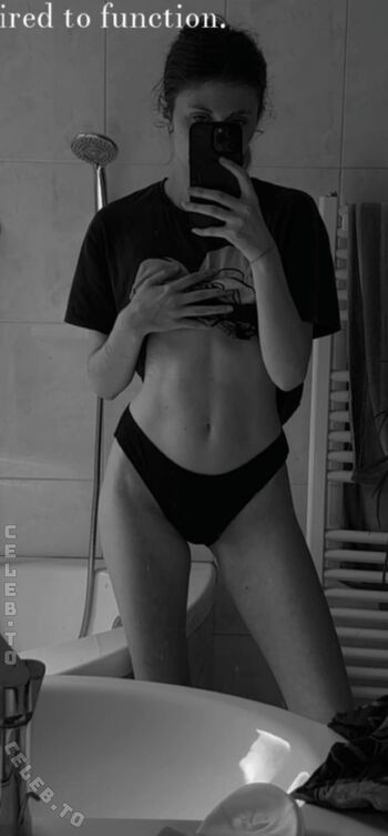 🔥 Ashley shira page leaked private photo uncensored full