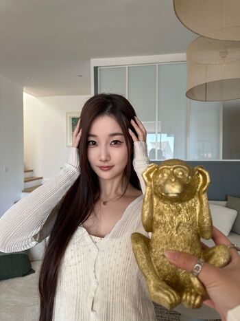 Athena Jiang