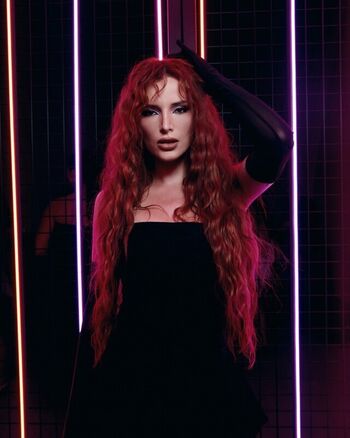 Bella Thorne