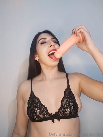 🔥 Bellalatina leaked private photo uncensored full