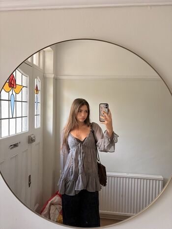 Full leaked Bighazeleyeddoe private onlyfans photo