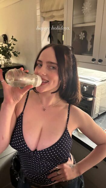 🔥 Billie eilish leaked private photo uncensored full