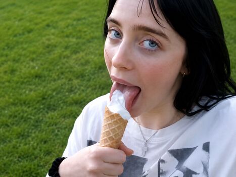 🔥 Billie eilish leaked private photo uncensored full