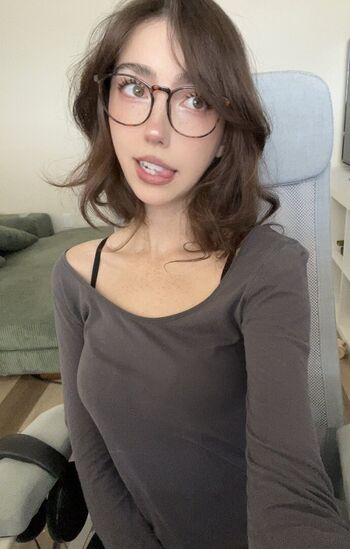 🔥 Breebunn  page leaked private photo uncensored full