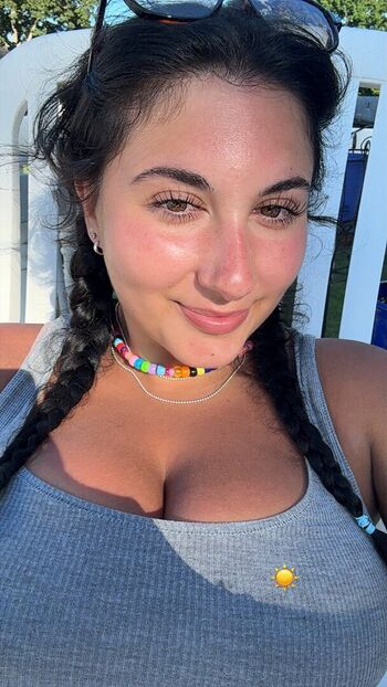 Full leaked Bri snow private onlyfans photo