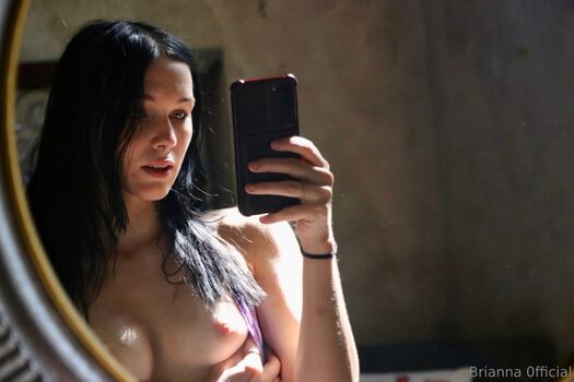 Full leaked Brianna aerial private onlyfans photo