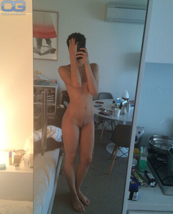 🔥 Britne oldford leaked private photo uncensored full