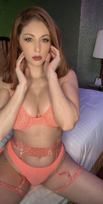 🔥 Carlotta champagne  page leaked private photo uncensored full