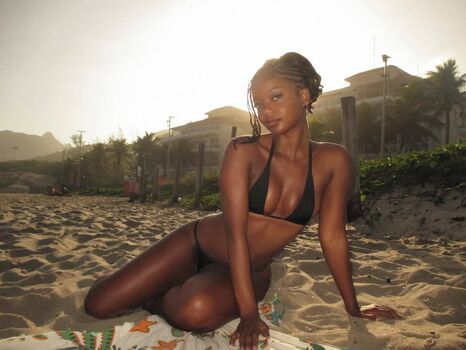 🔥 Ceclia chancez page leaked private photo uncensored full