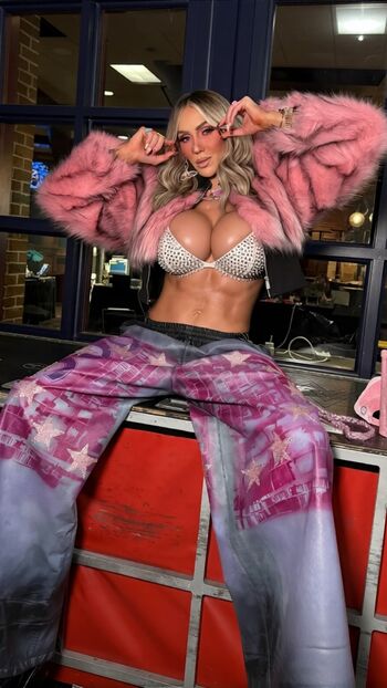 🔥 Charlotte flair leaked private photo uncensored full