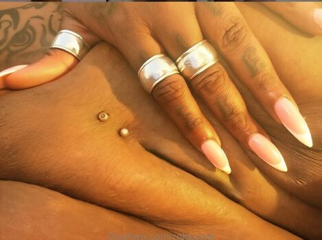 🔥 Colecurve leaked private photo uncensored full