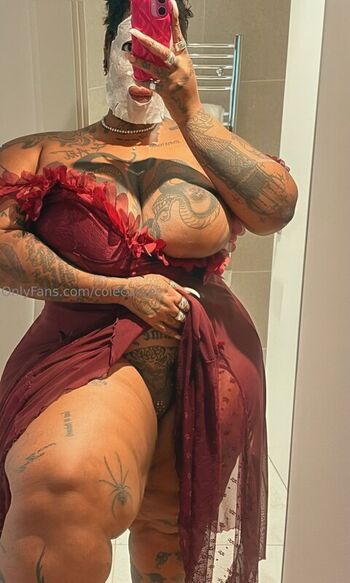 🔥 Colecurve leaked private photo uncensored full