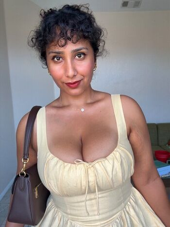 Full leaked Curlywurdy page private onlyfans photo