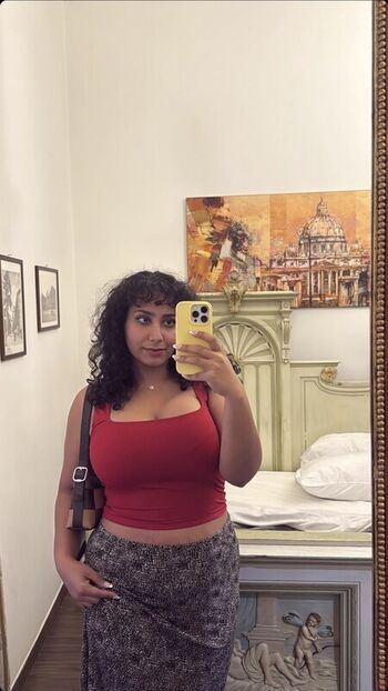 Full leaked Curlywurdy private onlyfans photo
