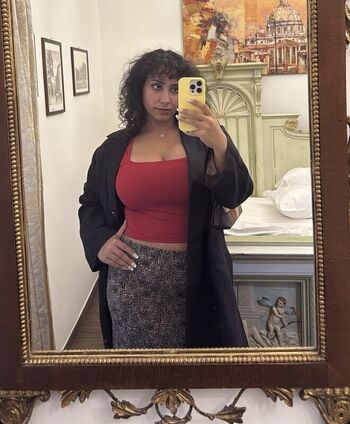 Full leaked Curlywurdy private onlyfans photo