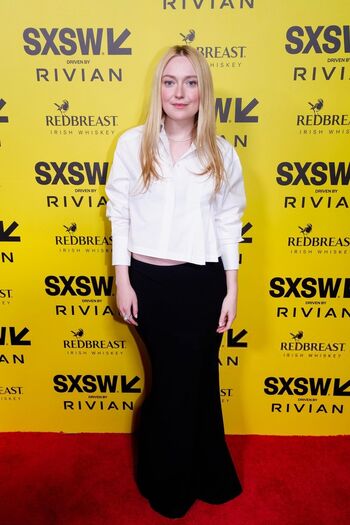 🔥 Dakota fanning page leaked private photo uncensored full