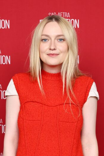 🔥 Dakota fanning page leaked private photo uncensored full