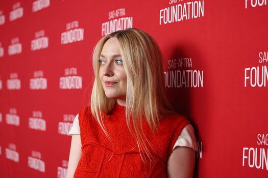 🔥 Dakota fanning page leaked private photo uncensored full