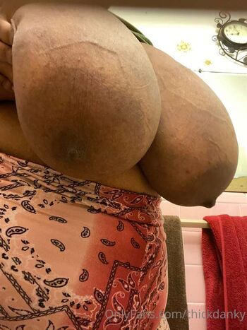 danky_damaris