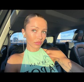 🔥 Delilah belle hamlin page leaked private photo uncensored full