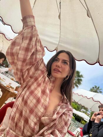 Full leaked Demet ozdemir private onlyfans photo