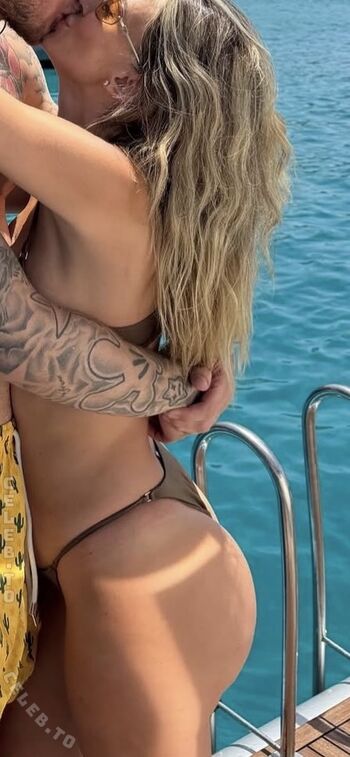 🔥 Diletta leotta  page leaked private photo uncensored full