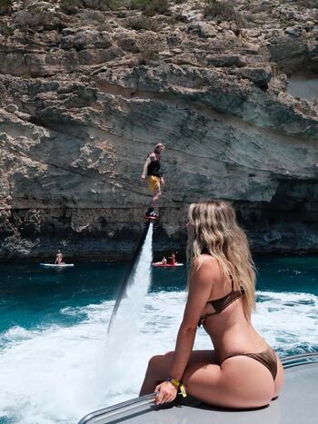 🔥 Diletta leotta  page leaked private photo uncensored full