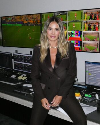 🔥 Diletta leotta  page leaked private photo uncensored full