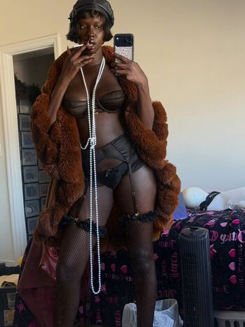 Full leaked Doshadeng private onlyfans photo