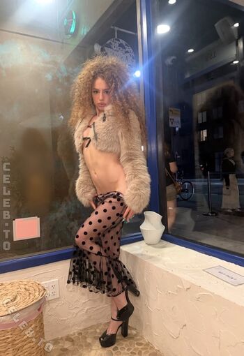 Full leaked Eliana kalogeras private onlyfans photo