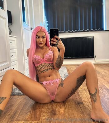 🔥 Emilywakelingx page leaked private photo uncensored full