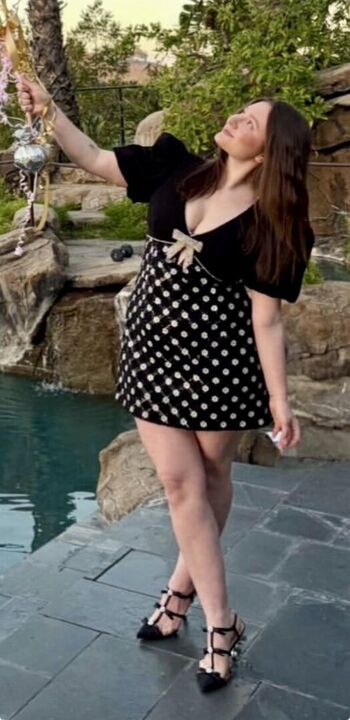 Full leaked Emma kenney private onlyfans photo