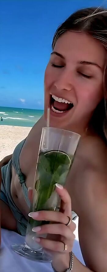 🔥 Eugenie genie bouchard page leaked private photo uncensored full