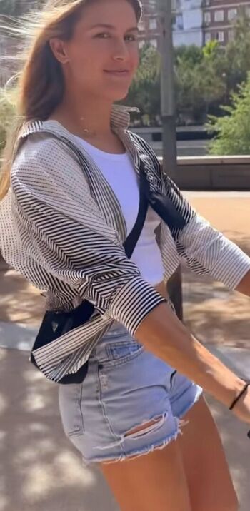 🔥 Eugenie genie bouchard leaked private photo uncensored full