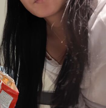 Evelyn Ha