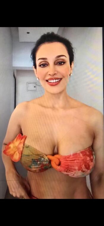 🔥 Flora saini page leaked private photo uncensored full