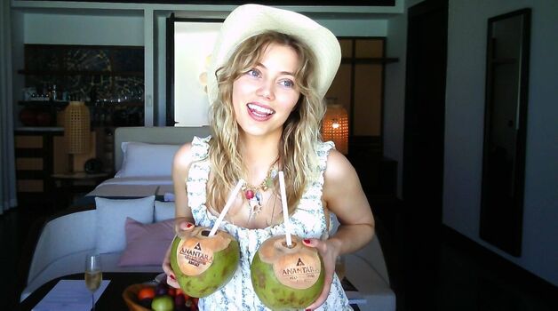 🔥 Grace van dien leaked private photo uncensored full