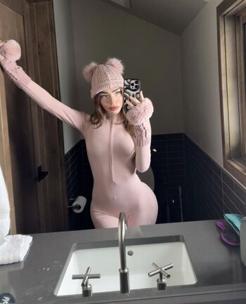 🔥 Gym booty bubble butts leaked private photo uncensored full
