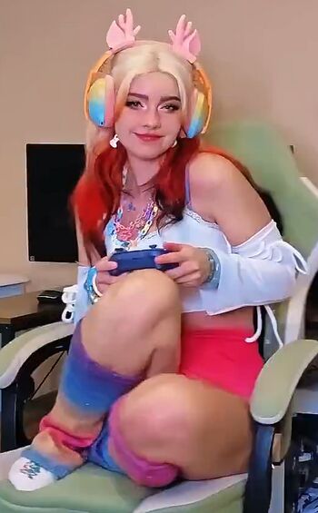 🔥 Halcybella  page leaked private photo uncensored full
